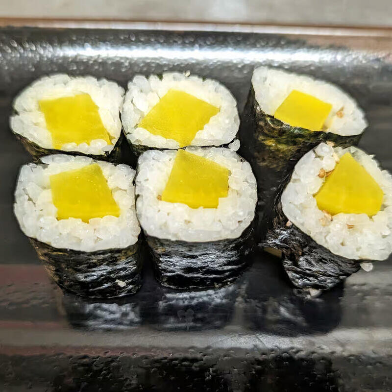 Oshinko Roll